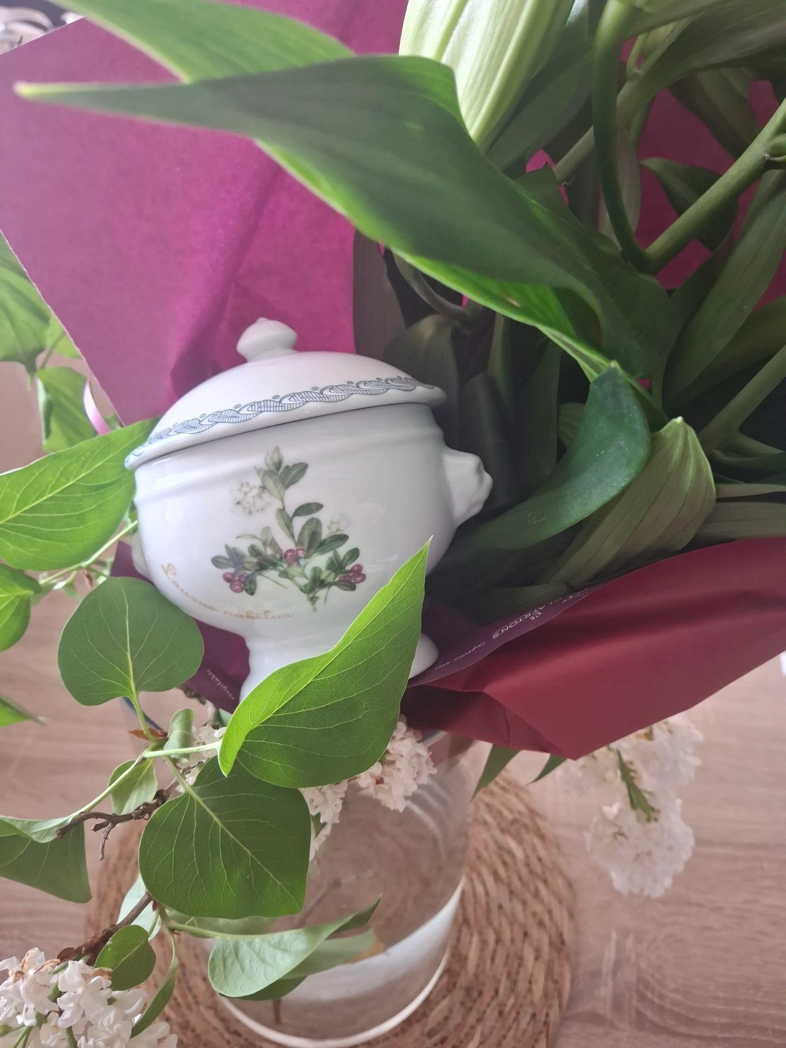 Stunning Miniature Soup Bowl Italian Porcelain Spice Pot Botanical Pattern – photo 2